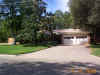 We visited Gerry's cousin Susan on the way, this is their house.